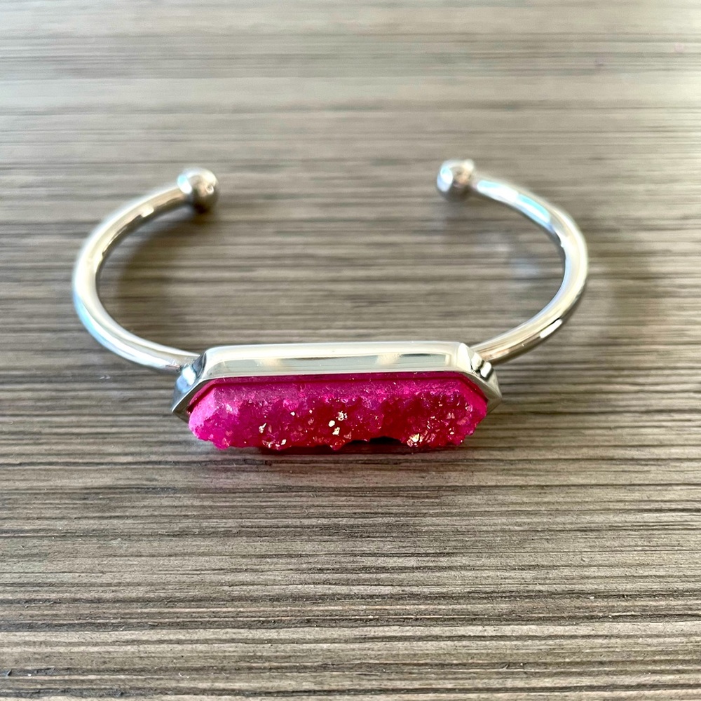 BLUSH QUARTZ BRACELET